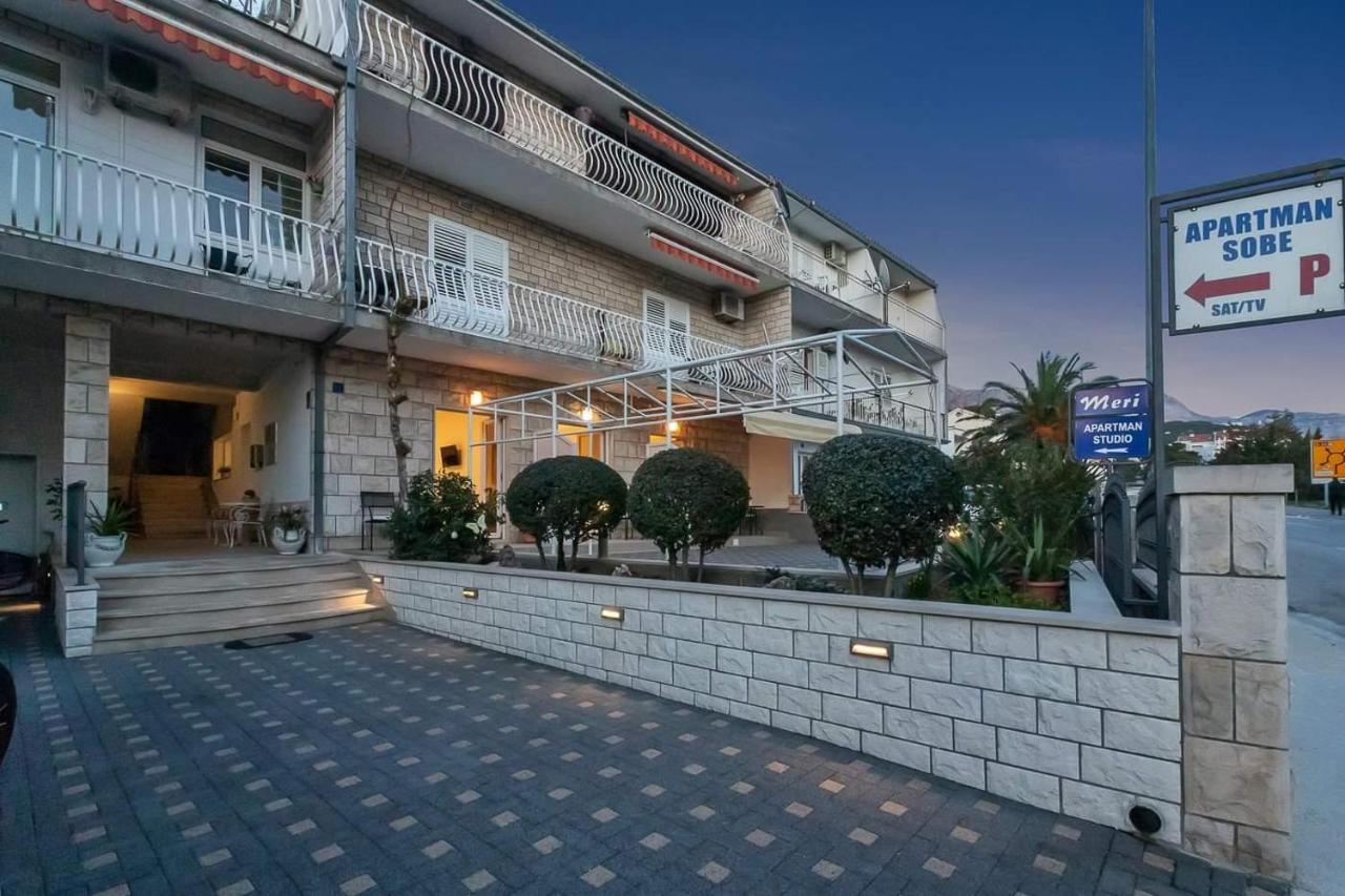 Apartman Meri Makarska Exteriör bild